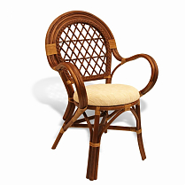 Стулья из ротанга